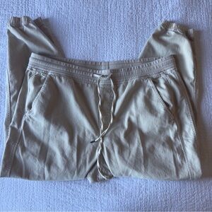 GAP Women’s Ribbed Pull-On Joggers